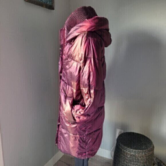 Raspberry Pearl Faux Down Puffer Coat by Badgley & Mischka Small - Picture 8 of 15